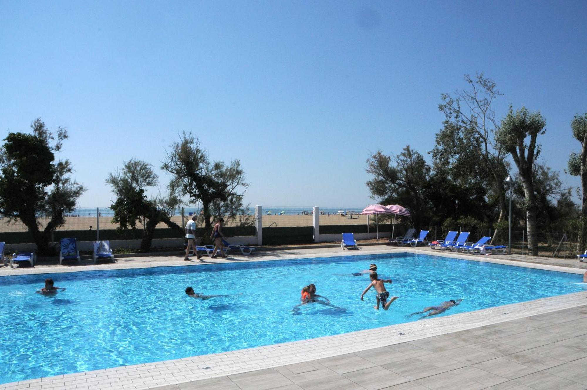 Campsite Punta Falconera Camping & Village 2*
