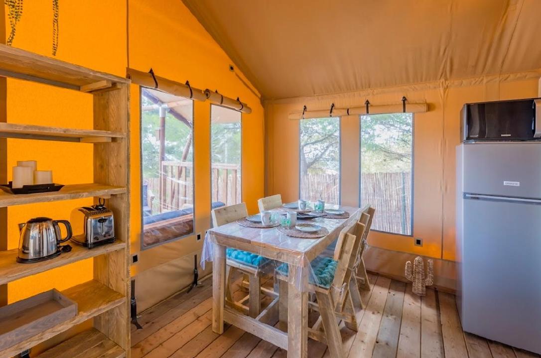 Punta Falconera & Village Campsite 2*