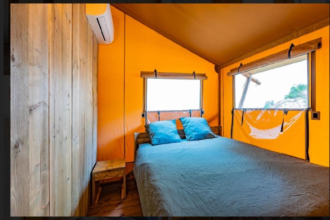 Punta Falconera Camping & Village Campsite
